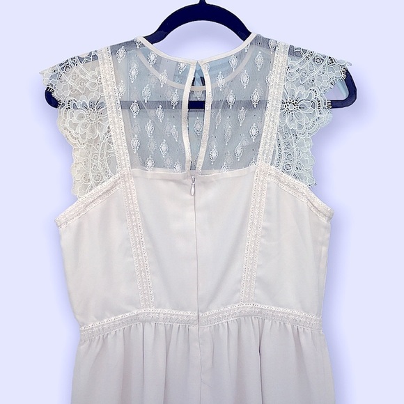 H&M Lacy Sheath Dress Size 8 - Picture 3 of 7